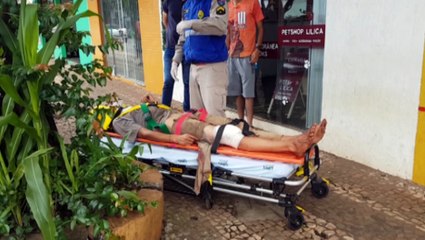 Homem que foi atropelado ontem, pede socorro nesta tarde e é resgatado pelo Siate
