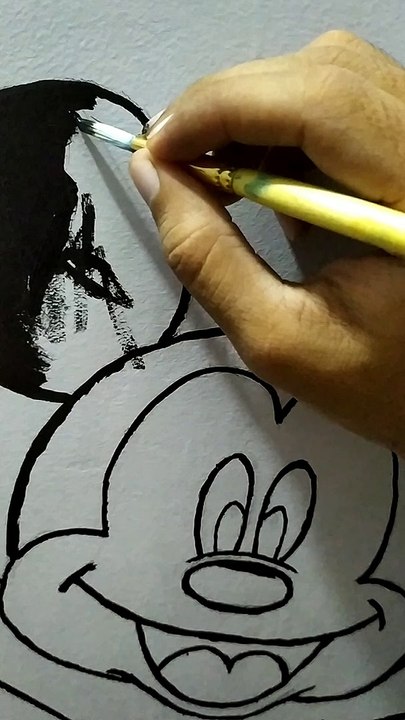 mickey mouse | mickey mouse painting | mickey mouse wall painting | simple art | how to paint mickey mouse | wall decoration | easy way to decorate wall | how to draw mickey mouse | uprari |