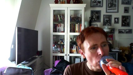 Wiwi égratigne "million"