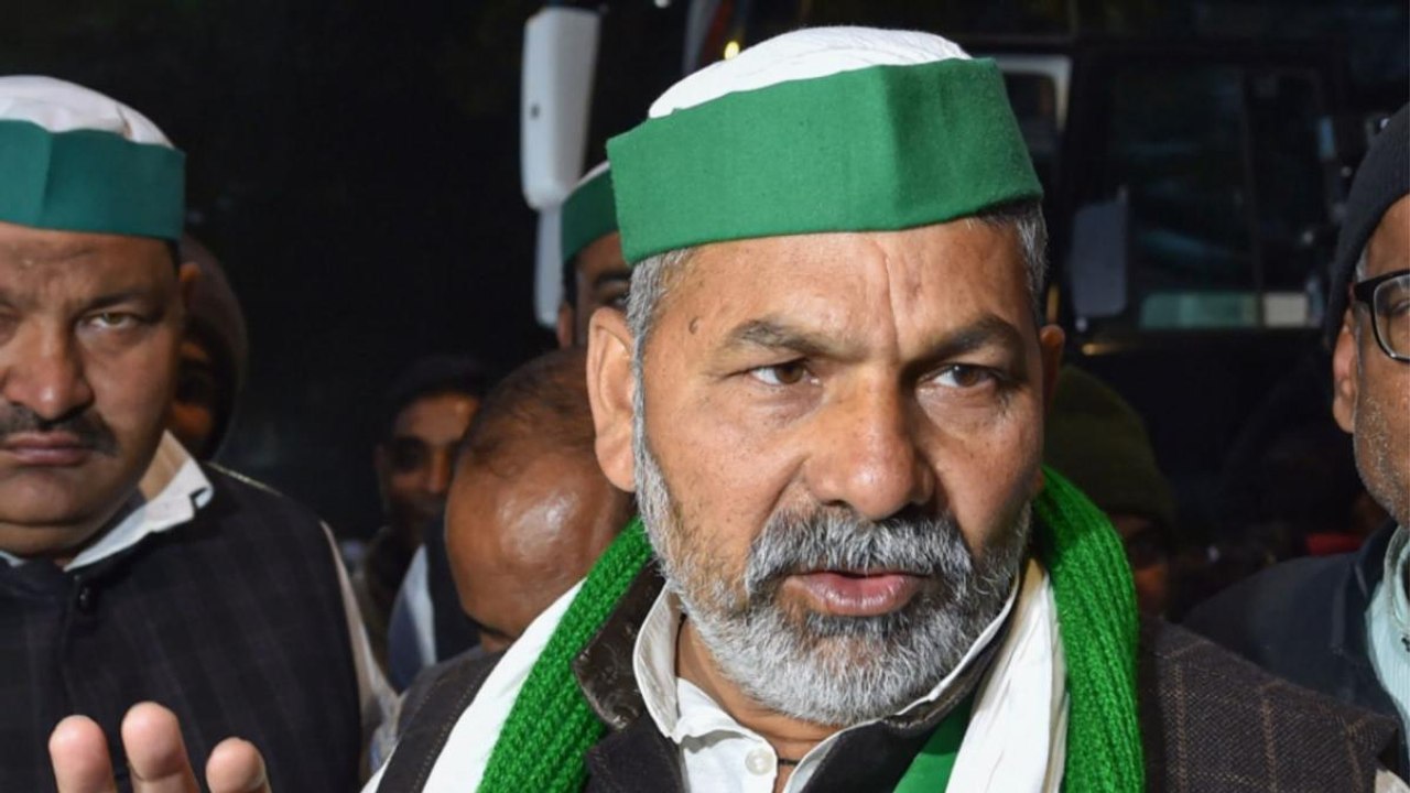 Foreign Celebs supports farmers, Rakesh Tikait reacts