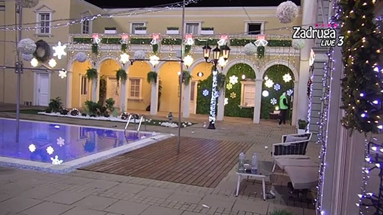 Zadruga 4 -  NENAD ALEKSIĆ ŠA POBEGAO IZ ZADRUGE: Preskočio OGRADU