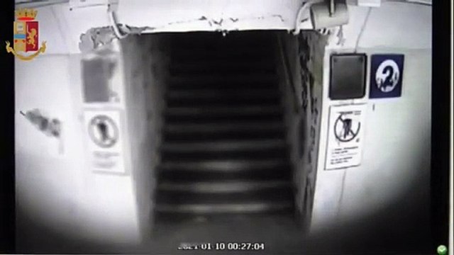 Colico (LC) - Distruggono treno in stazione, denunciati 5 vandali annoiati (04.02.21)