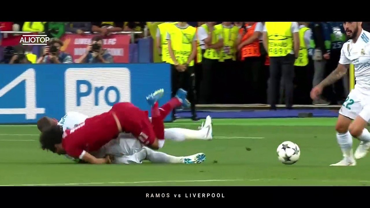 20 Grosses FAUTES Inoubliables dans le Foot - Vidéo Dailymotion