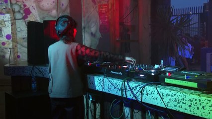 El ocio nocturno, amenazado de "extinción" en el Reino Unido por la pandemia