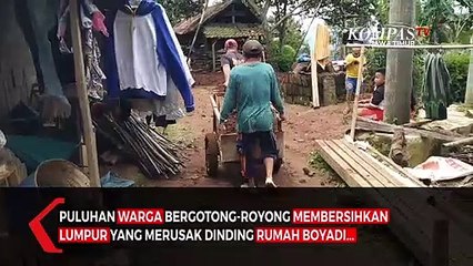 Longsor Terjang Rumah dan Tiang Listrik