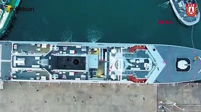 Milli gemi savar füze 'Atmaca' hedefi imha etti