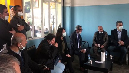 İşçiler, HDP'ye 'Beşli çete' olarak adlandırılan şirketleri sordu; "Emeğinizle oluşan vergiler yandaşlara aktarılıyor"