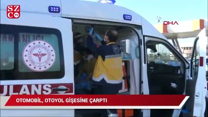 Otomobil otoyol gişelerine çarptı: 2 ölü, 2 yaralı