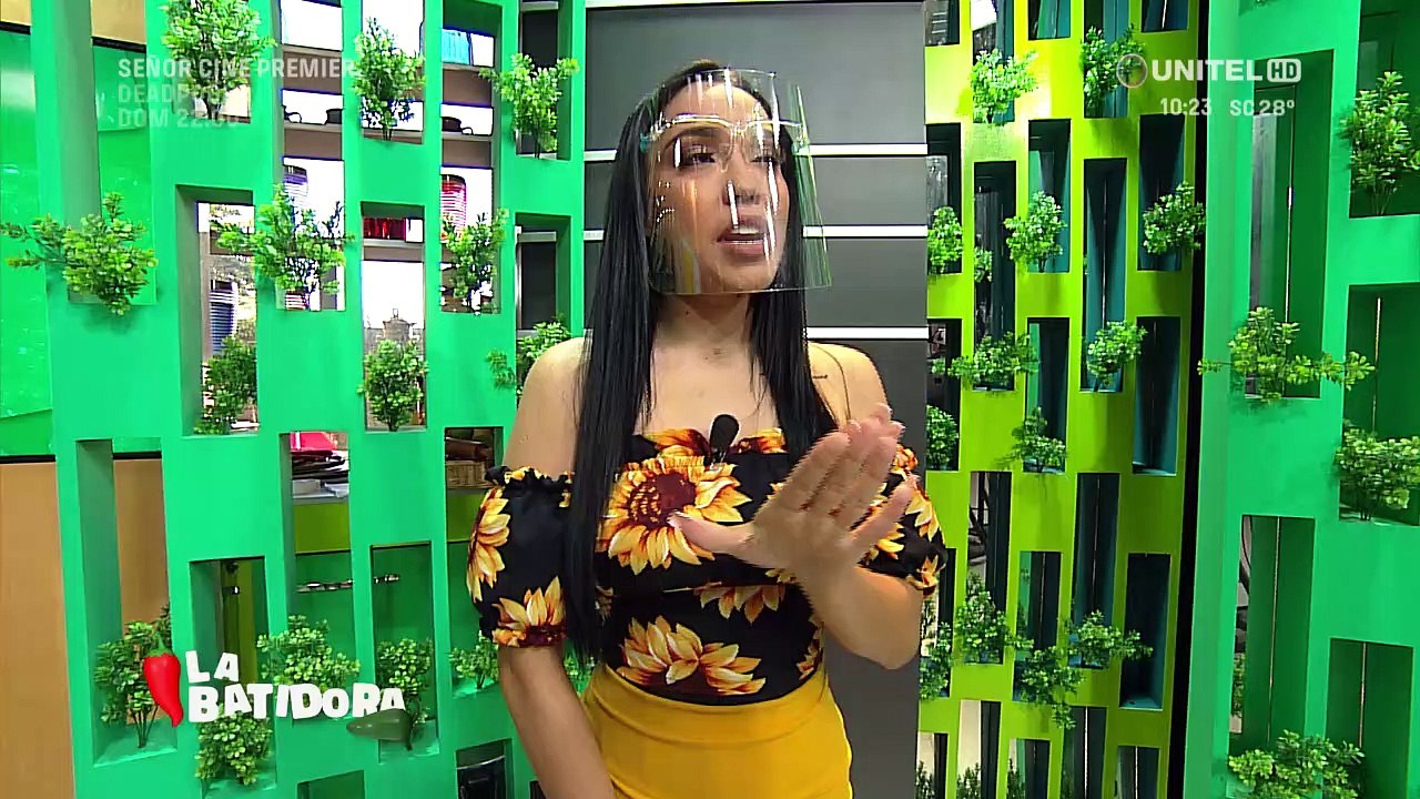 Diferentes diseños de trajes de novia y fiesta para la chola paceña