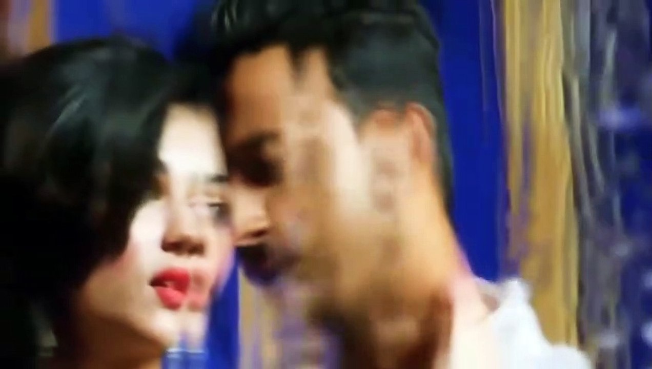Kissing Special  New WhatsApp Status Video Song  Romance Romantic Lip kiss  Hot Video  hot