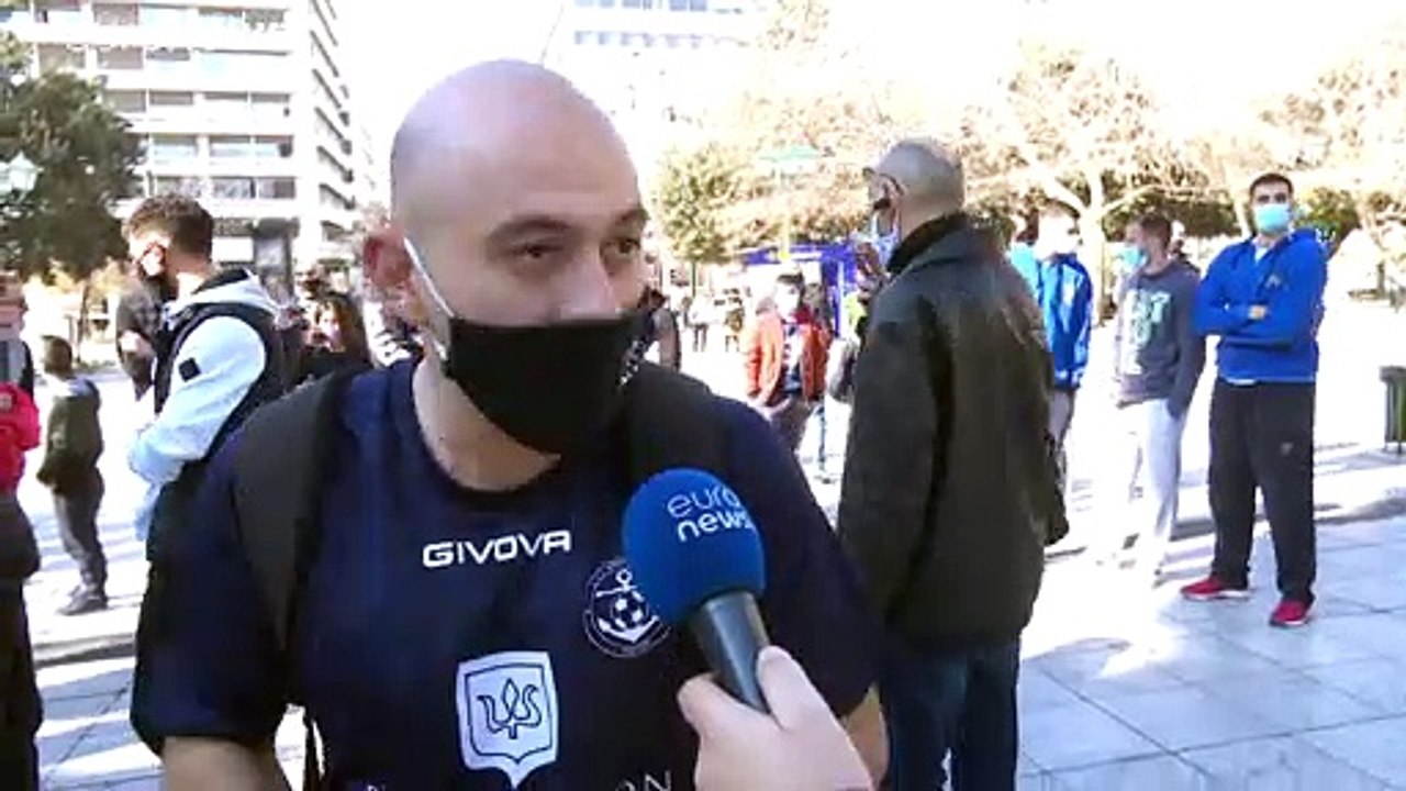 Griechische sportler protestieren gegen corona-auflagen