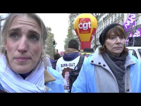 Solène et ses collègues infirmières de l'Hôpital Necker