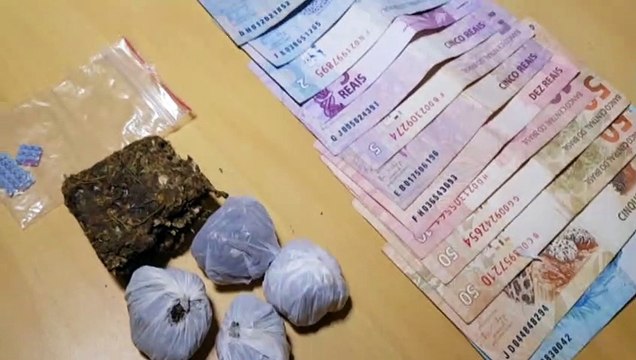 Em ações no Novo Milênio e Belmonte, Choque detém dupla com maconha, cocaína e LSD