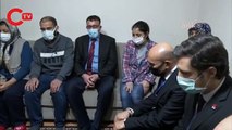 Kılıçdaroğlu, İzmir'de yaşanan sel felaketinde yaşamını yitiren Soydan Kaan ve Hıdır Öztürk'ün ailelerine taziye ziyaretinde bulundu