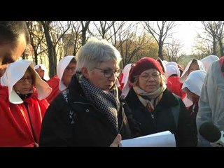 Les défenseurs de la maternité du Blanc à Paris pour se faire entendre