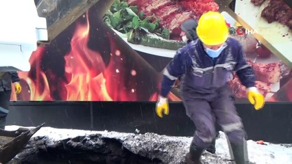 ESKİ çalışanları eksi 25 derecede zor şartlar altında çalışıyor