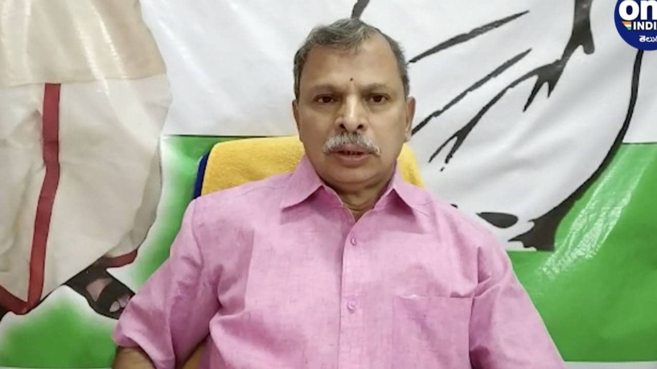 LPG Cylinder Price Hike వంట గ్యాస్ సిలిండర్ల ధర పెంచడం అమానుషం:APCC Working President N Tulasi Reddy