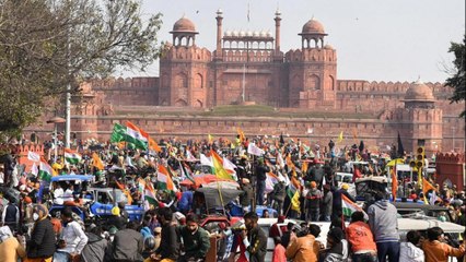 Here's a new video of violence in Red Fort on January 26