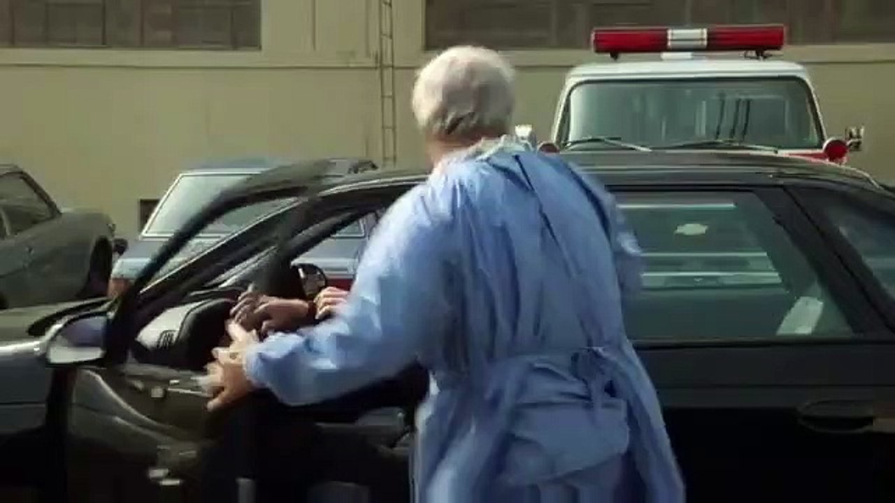 Die nackte Kanone - Part 7