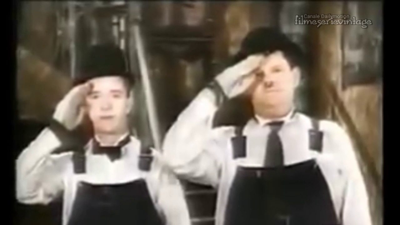 LA SCALA MUSICALE (a colori) Stanlio e Ollio /