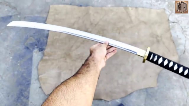 Forging a KATANA out of Rusted Iron CHAIN