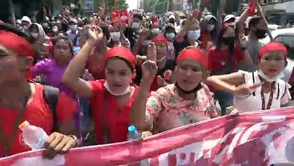 Protestos se intensificam em Mianmar