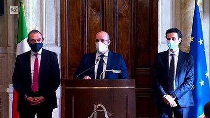 Draghi logra el apoyo de los euroescépticos de Italia