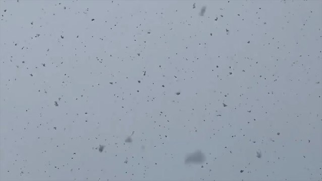 Storm dumps snow across the Plains