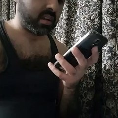 Zindagi bari ajeeb hai