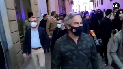 Mossos denuncian que se les dio orden de no cargar contra los radicales que acosaron a Vox en VIC