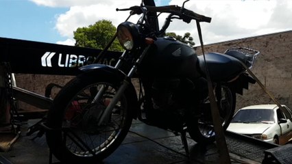Polícia Militar recupera motocicleta com registro de furto
