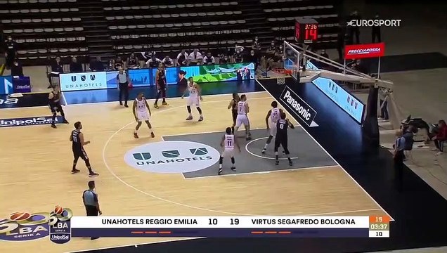 L'incroyable tour de passe-passe de Milos Teodosic !