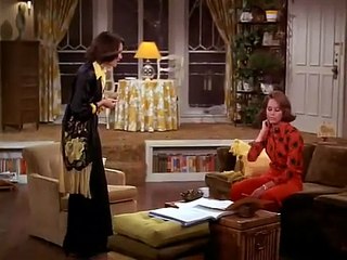 Mary Tyler Moore (S04E05) Hi There, Sports Fans