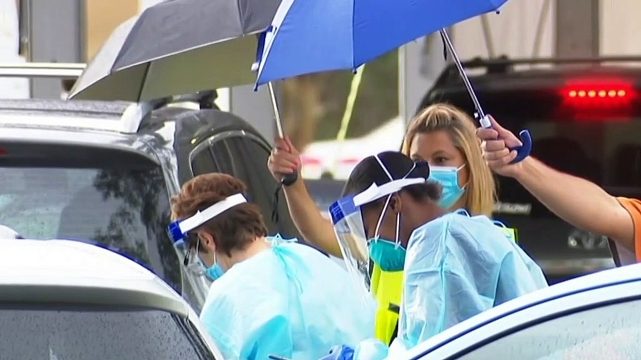 Second Melbourne quarantine worker contracts coronavirus
