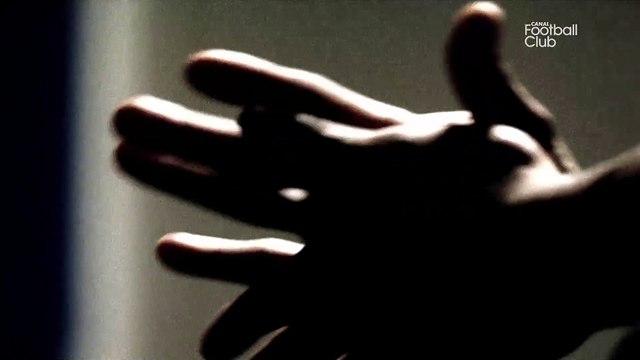 Le générique du Canal Football Club de Canal+ présenté par Hervé Mathoux