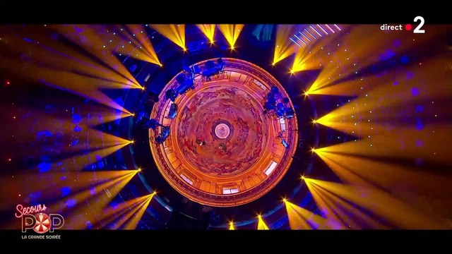 Julien Doré et Clara Luciani en duo sur Week-end à Rome