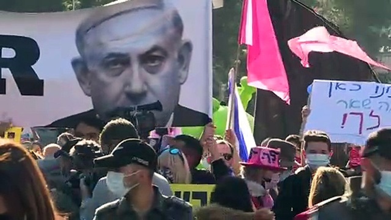 Netanjahu wegen Korruptionsvorwürfen vor Gericht