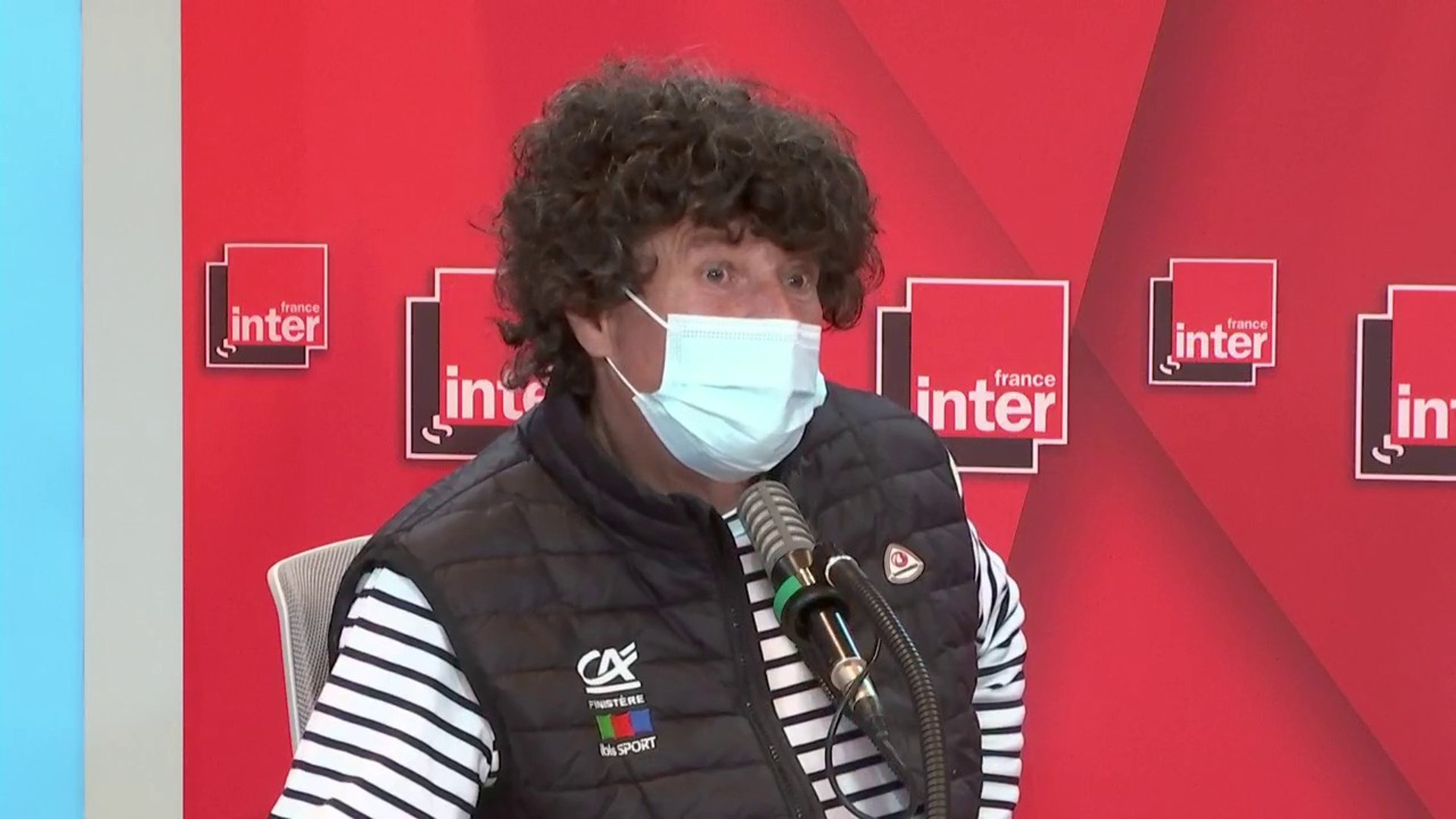 Jean Le Cam Raconte Le Sauvetage De Kevin Escoffier Video Dailymotion