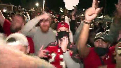 Tom Brady brilha e conquista mais um Super Bowl