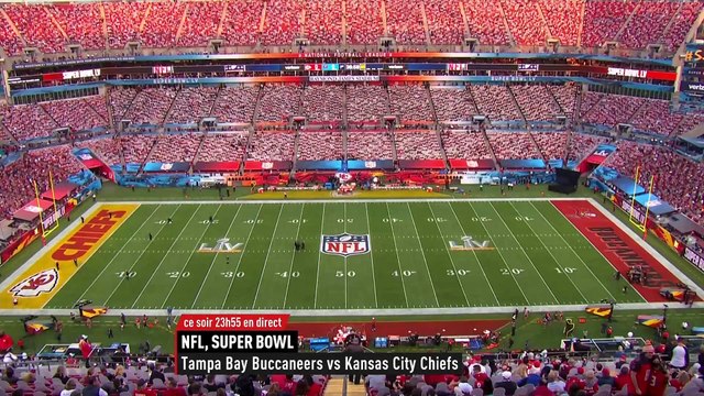 Extrait du 55e Super Bowl diffusé sur la chaîne L'Equipe