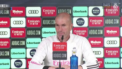 Zinédine Zidane ne compte pas abandonner