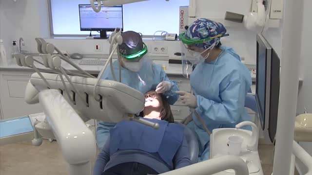 Las vacunas de AstraZeneca ya están en manos de las comunidades