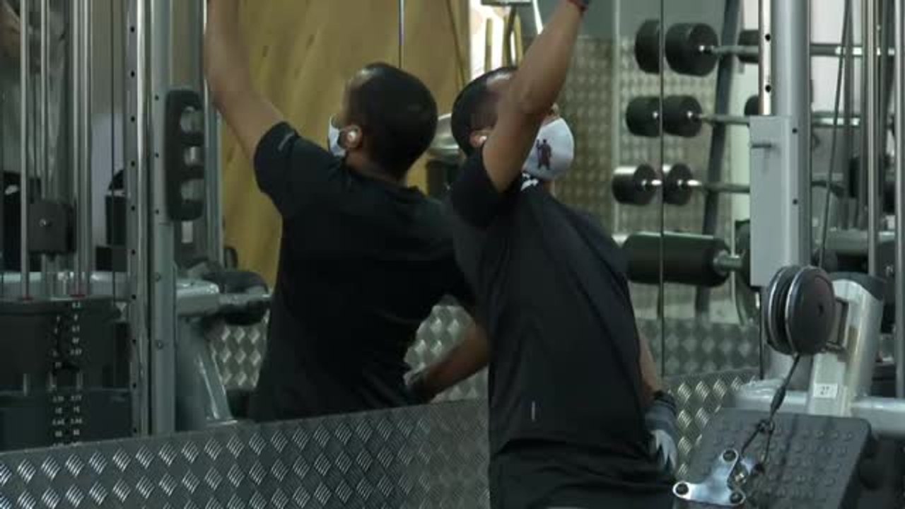 Cataluña rebaja sus restricciones ante la bajada de su incidencia