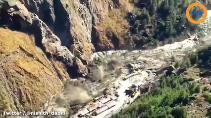 18 personnes perdent la vie lors de la rupture d'un glacier himalayen