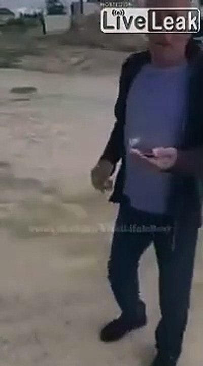 Il nous présente le smartphone le plus hi-tech de 2021... enfin presque