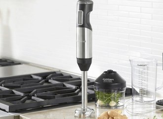 How to Feel Like a Pro When Learning to Use Your New Immersion Blender