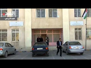 المعلمون يواصلون إضرابهم