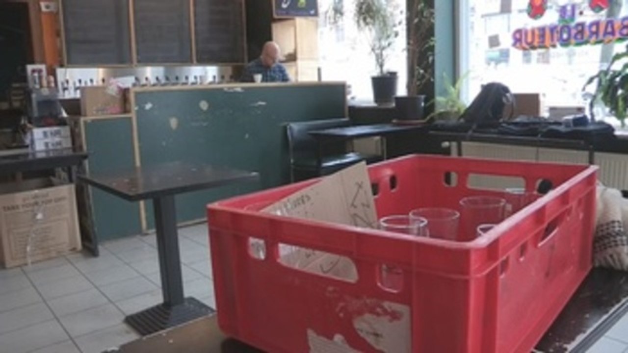 Zuur, una cerveza solidaria para apoyar a los bares de Bruselas