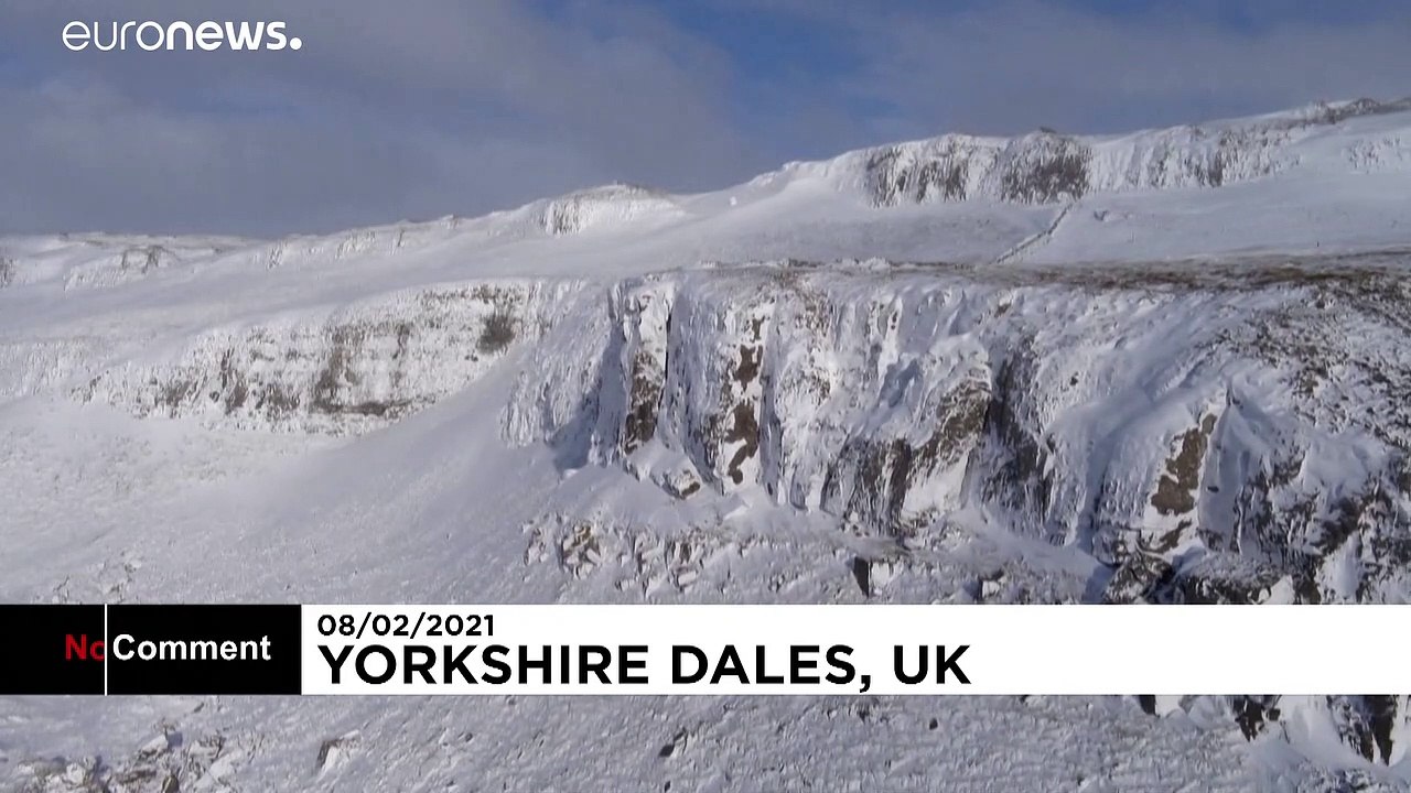 Yorkshire covered in snow as Storm Darcy hits E...