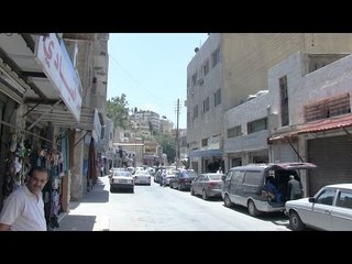 شارع الطلياني.. ألق الماضي ومعاناة الحاضر